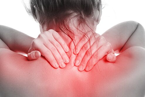 Nackenschmerzen mit zervikaler Osteochondrose